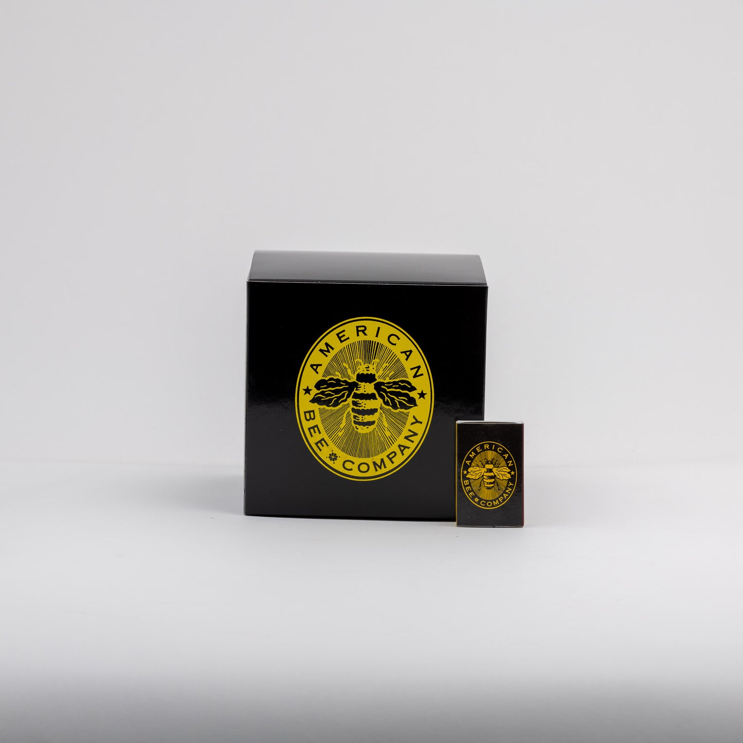 Tobac Vanille Candle - Chartreuse